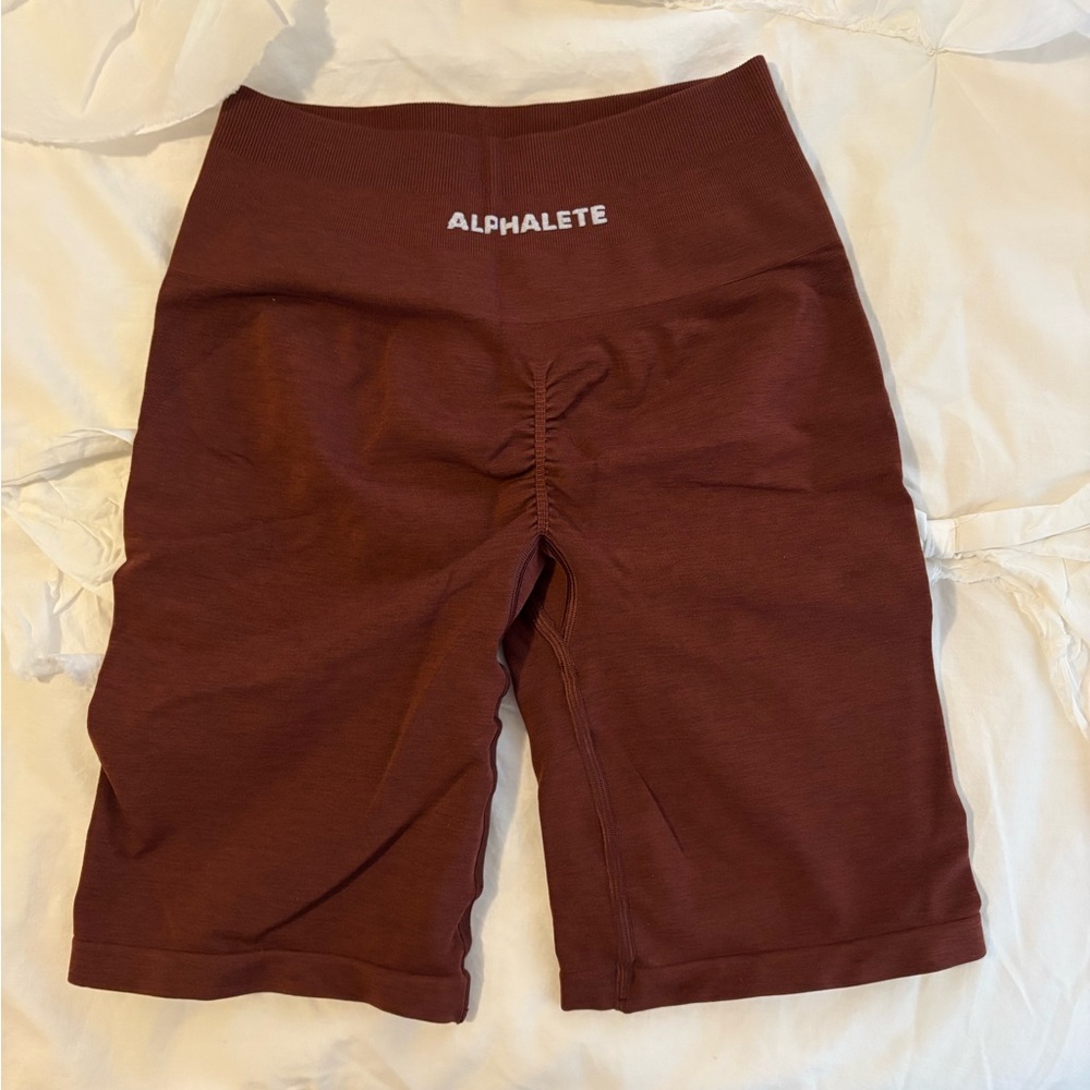 Alphalete AMPLIFY biker shorts